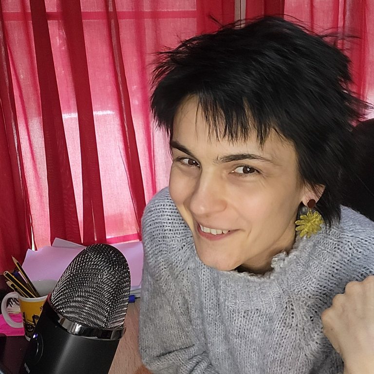 Rosa Cirac, psicóloga en INMAB especializada en interacciones humano-animales y salud mental